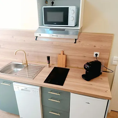 Apartment Very Quiet 2-person With A Hot Tub *